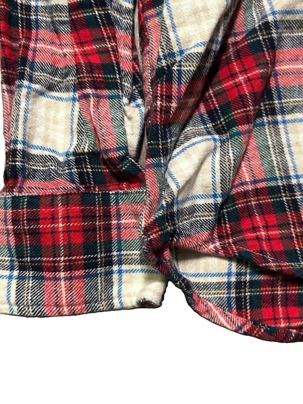 GAP Red Cream and Blue Plaid Button-Down Shirt - Picture 2 of 3